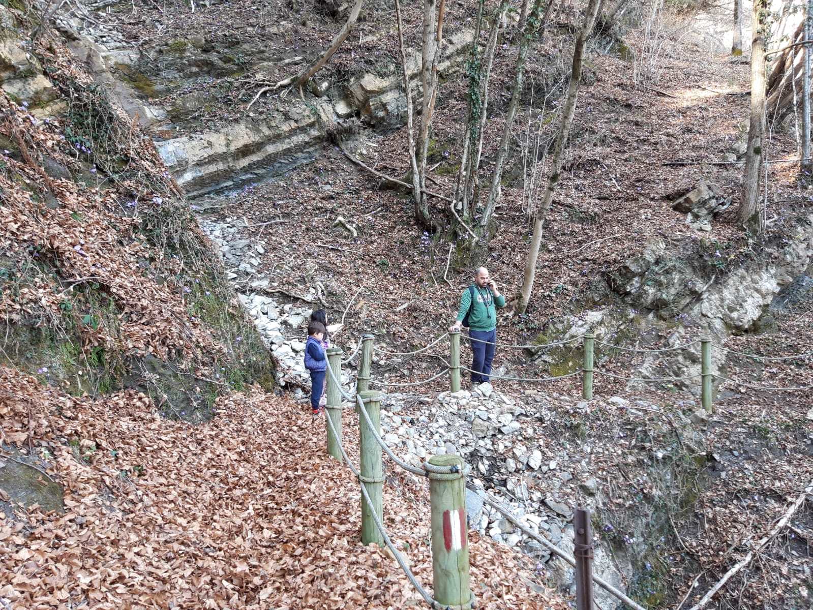 Passeggiate con i bambini in Lombardia : sorgenti del fiume Enna i ponticelli
