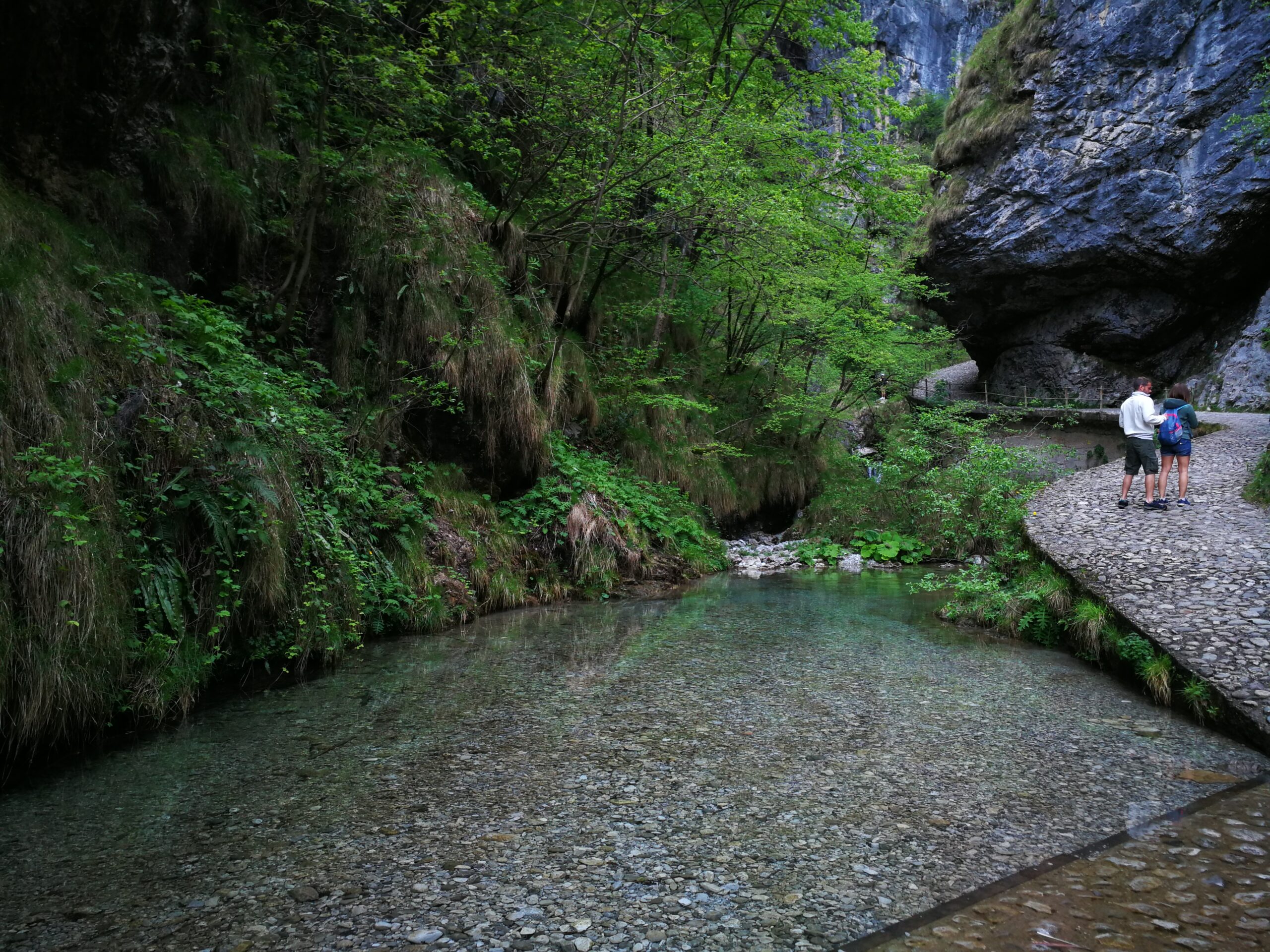 Cascate di Val Vertova: passeggiate facili a Bergamo, oaesaggi suggestivi