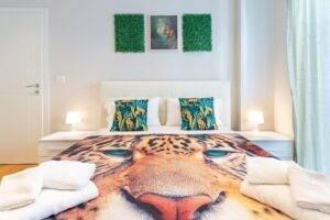 Urban Jungle tiger room