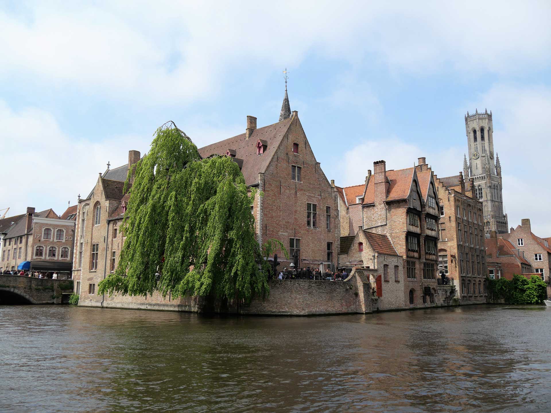 Perché Bruges è conosciuta come la “Venezia del Nord”?