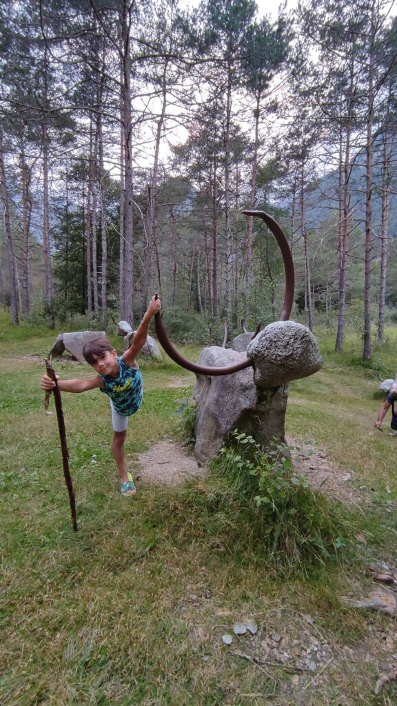 lago-Ledro-Ledro Land Art opera, il bufalo