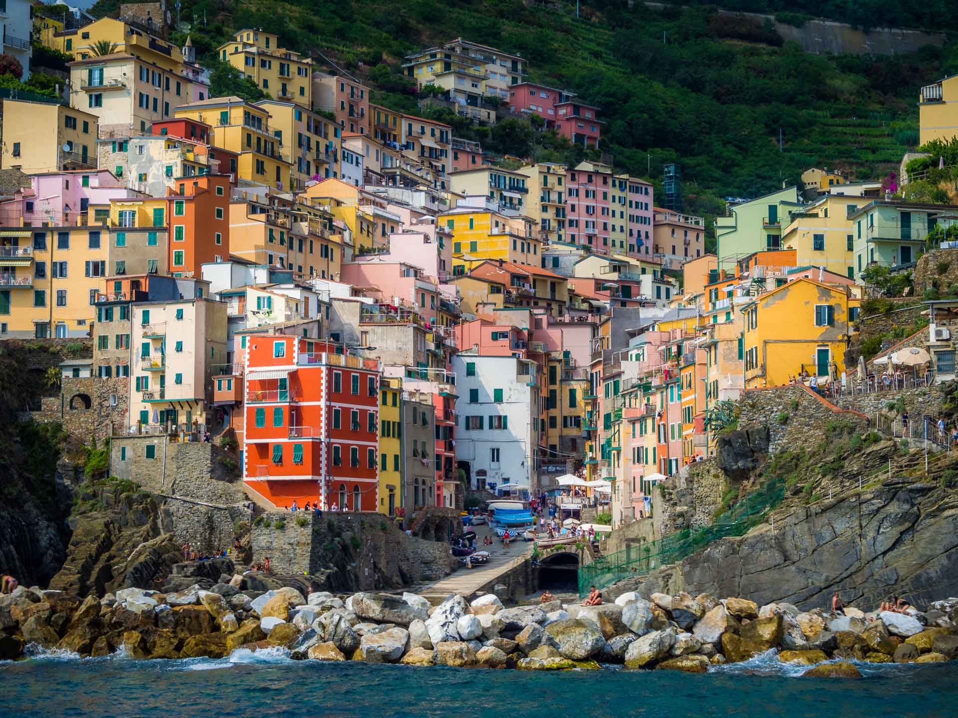 Da cosa deriva il nome “Cinque Terre”?